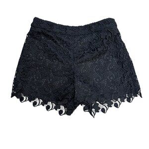 Alice + Olivia Black Lace Shorts – Size XS – Excellent Condition